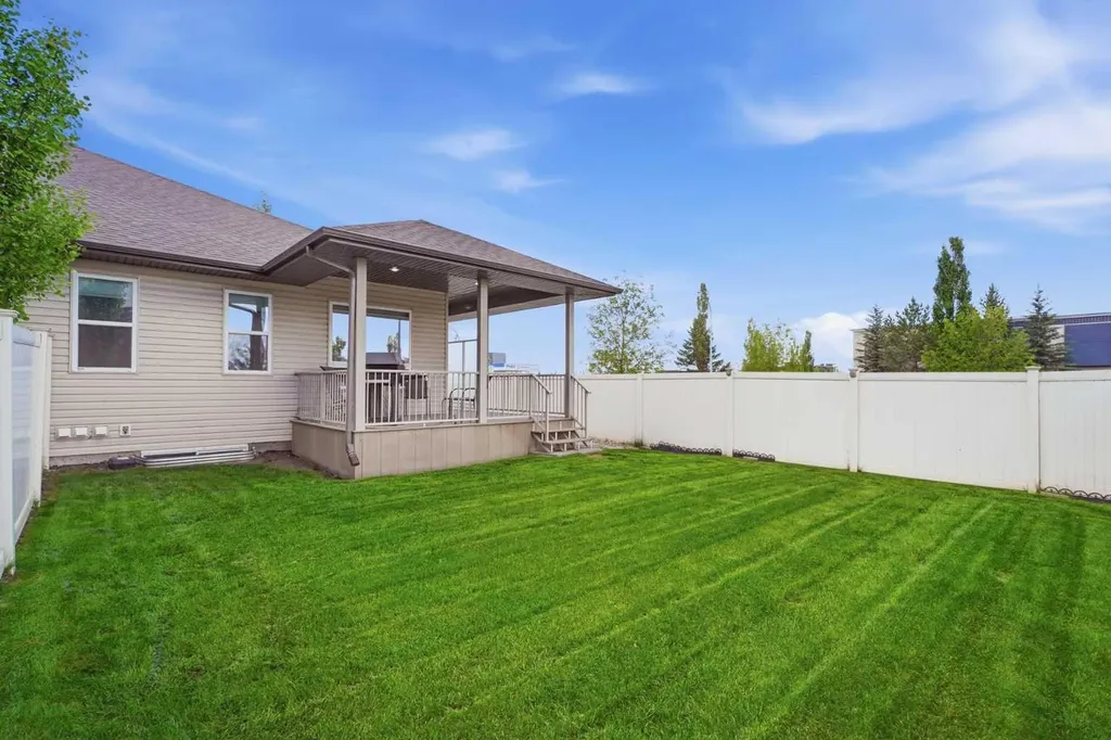 1 Cody Place Red Deer AB T4P 0M4