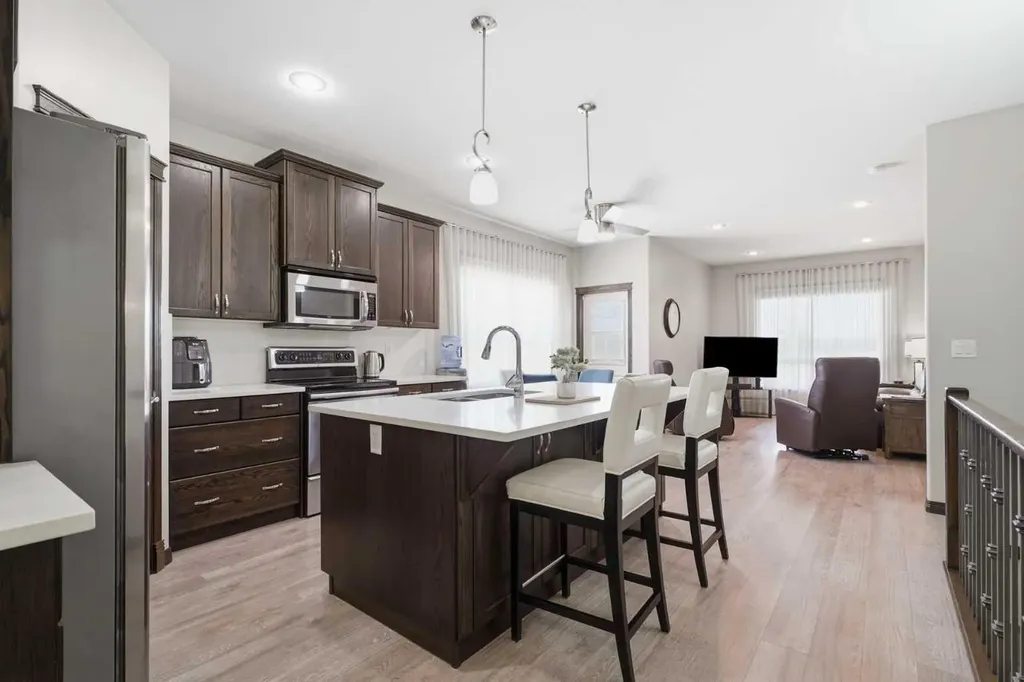 1 Cody Place Red Deer AB T4P 0M4