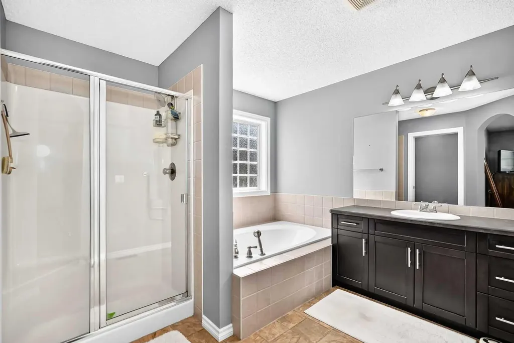 209 Crystal Green Point Okotoks AB T1S 2K7