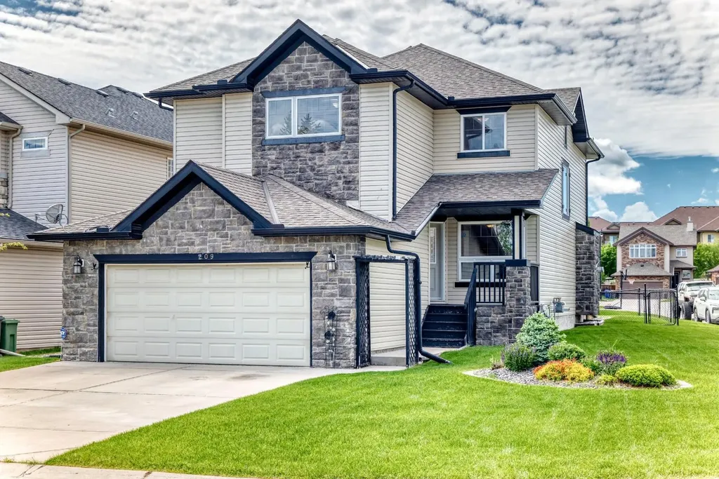 209 Crystal Green Point Okotoks AB T1S 2K7