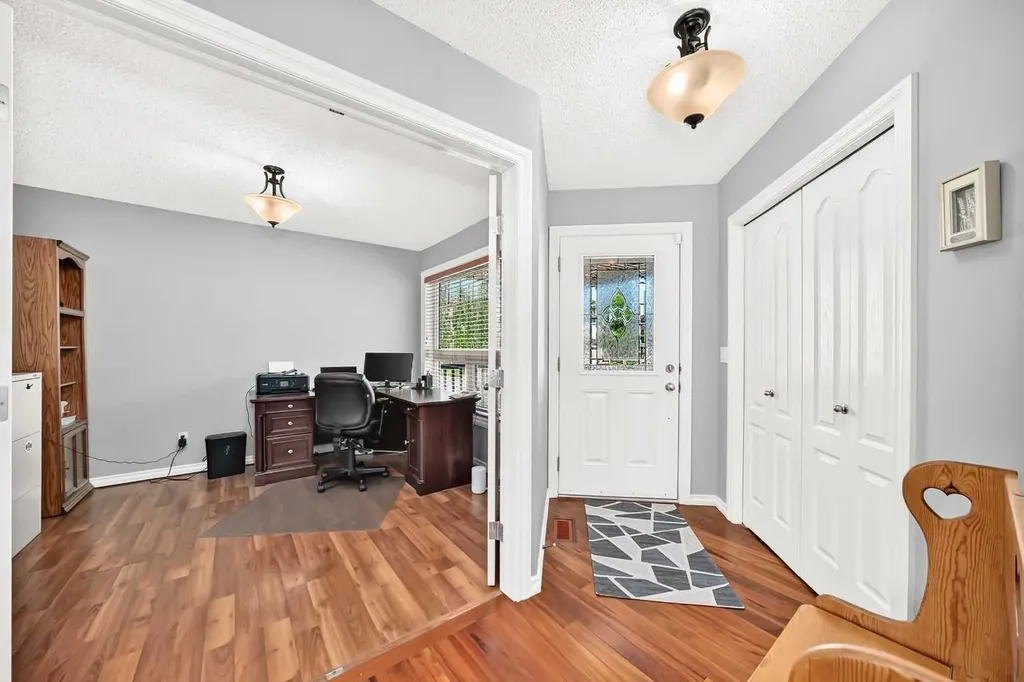 209 Crystal Green Point Okotoks AB T1S 2K7
