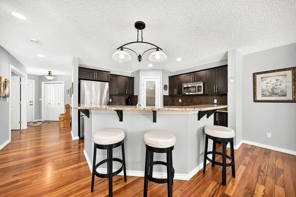 209 Crystal Green Point Okotoks AB T1S 2K7