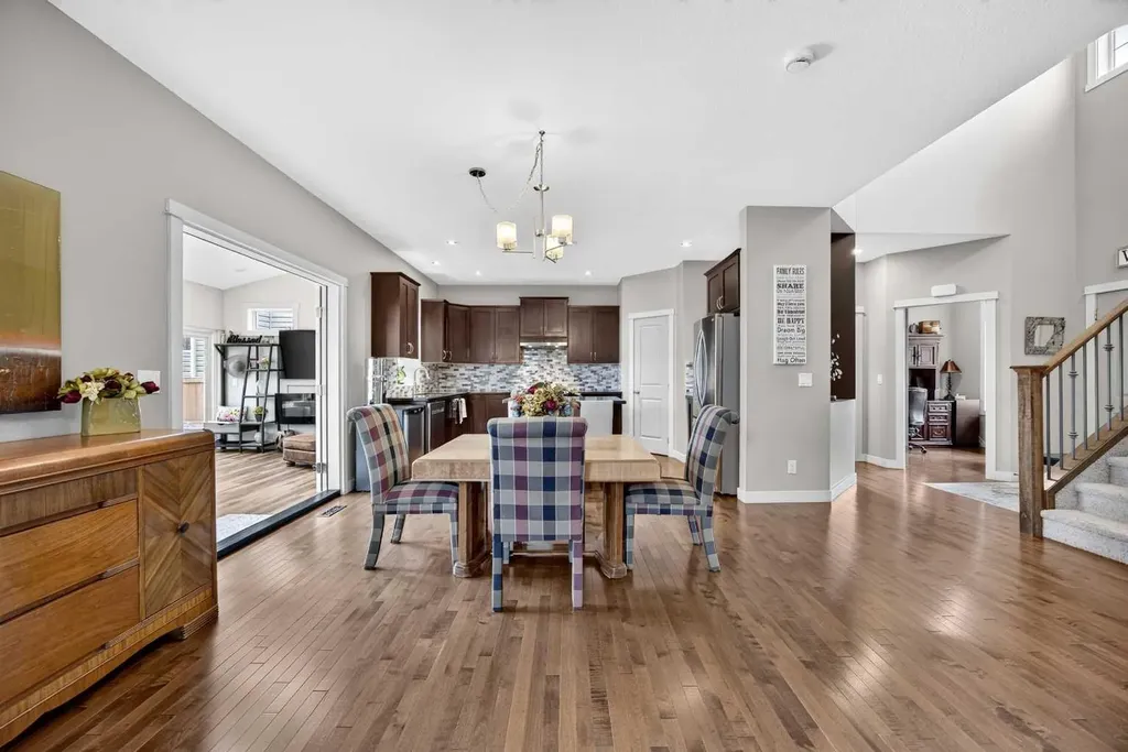 2029 Luxstone Boulevard SW Airdrie AB T4B 0J7
