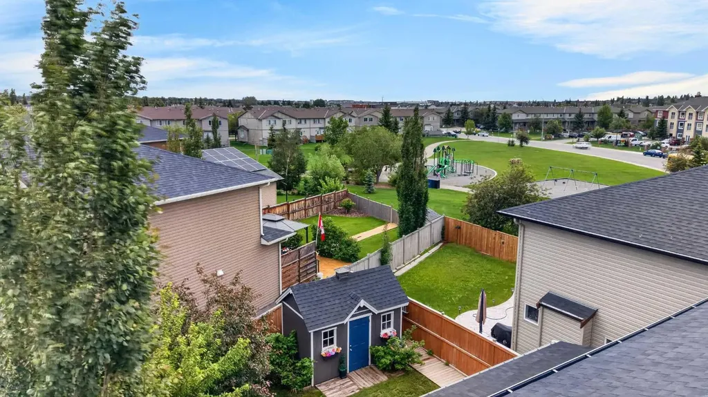 2029 Luxstone Boulevard SW Airdrie AB T4B 0J7
