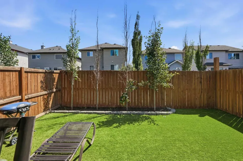 379 Cimarron Boulevard Okotoks AB T1S 2L8