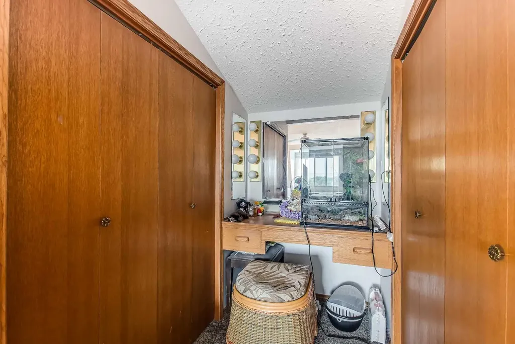 643 5 Street SE Medicine Hat AB T1A 0N4