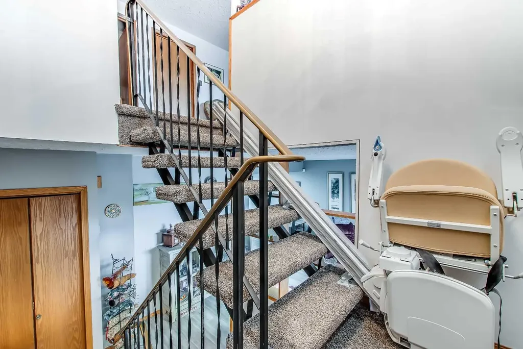 643 5 Street SE Medicine Hat AB T1A 0N4