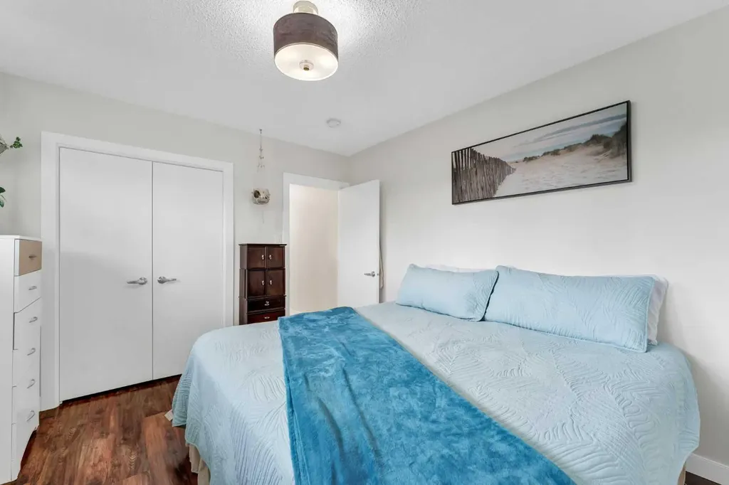 172 14 Street NW Medicine Hat AB T1A 6R6