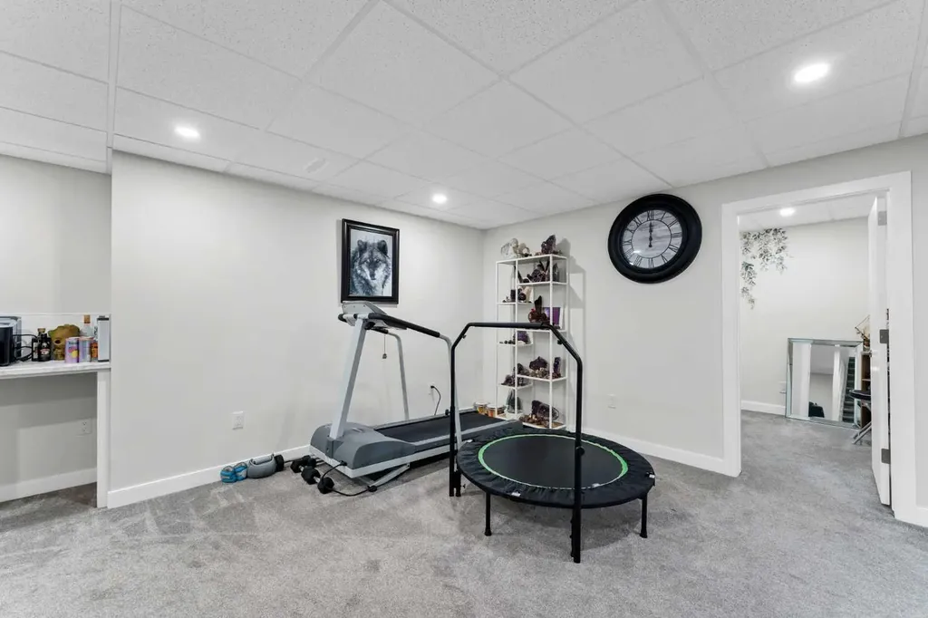 172 14 Street NW Medicine Hat AB T1A 6R6