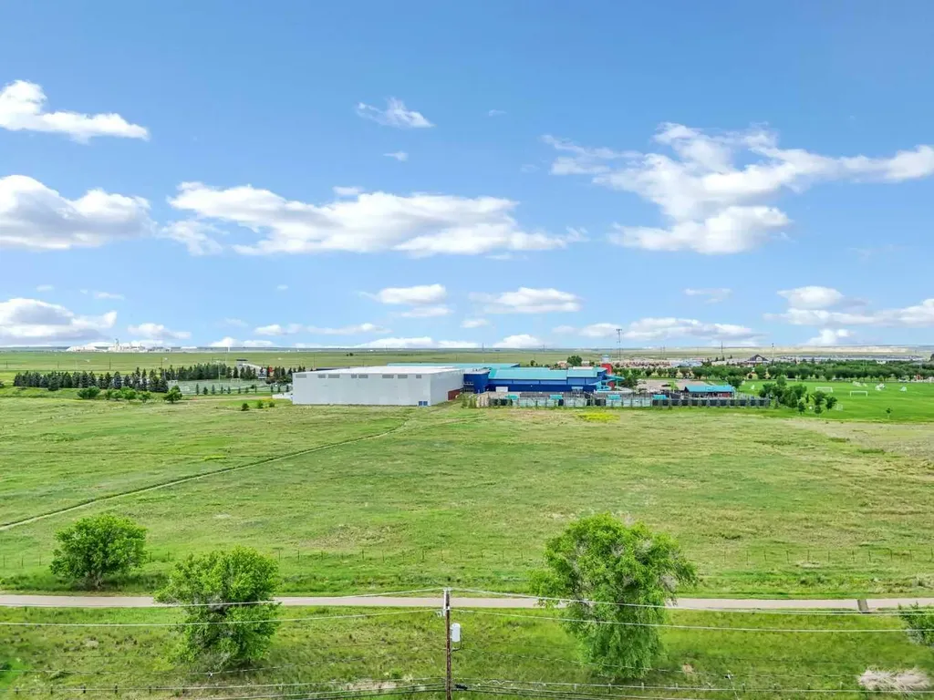 172 14 Street NW Medicine Hat AB T1A 6R6