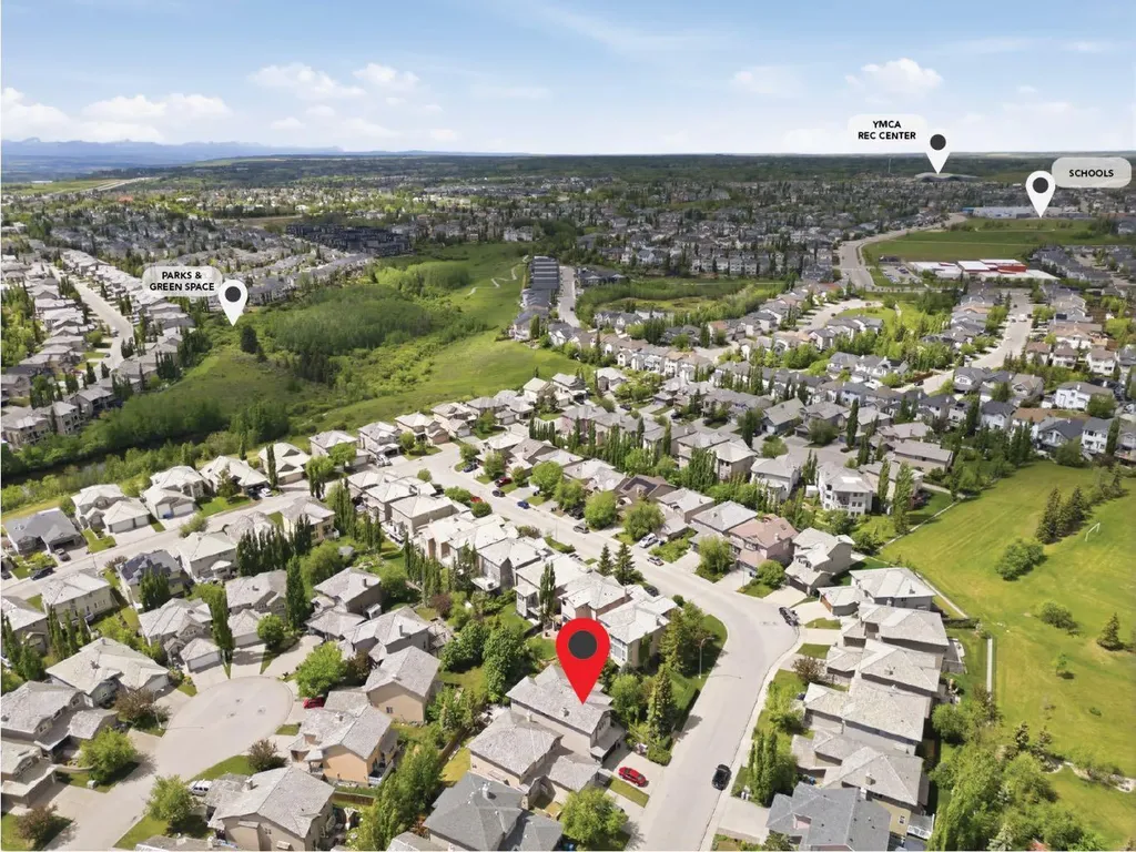 21 Royal Ridge Hill NW Calgary AB T3G4T9