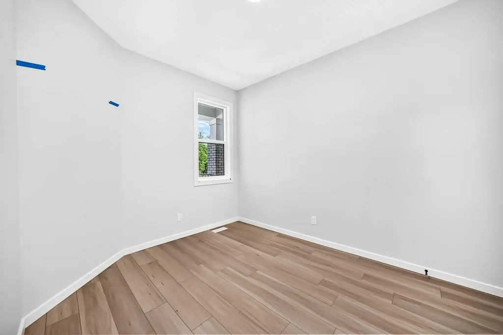 18 Osprey Hill Bay SW Calgary AB T3B 6S2