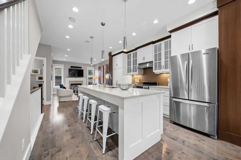 740 24 Avenue SE Calgary AB T2G1P3