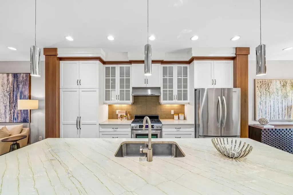 740 24 Avenue SE Calgary AB T2G1P3