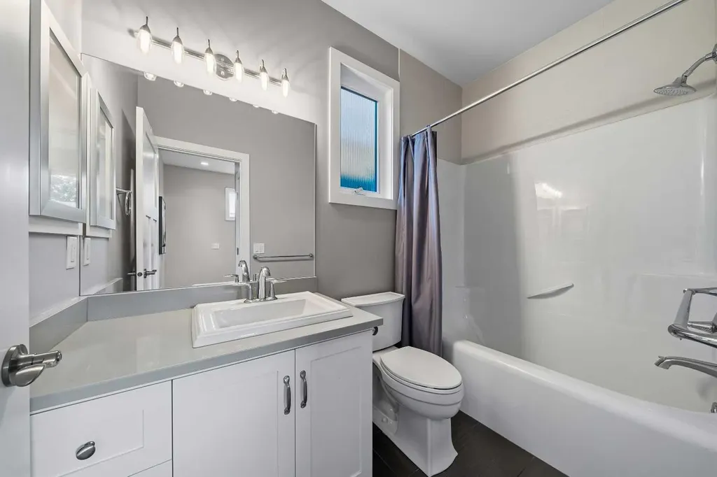 740 24 Avenue SE Calgary AB T2G1P3