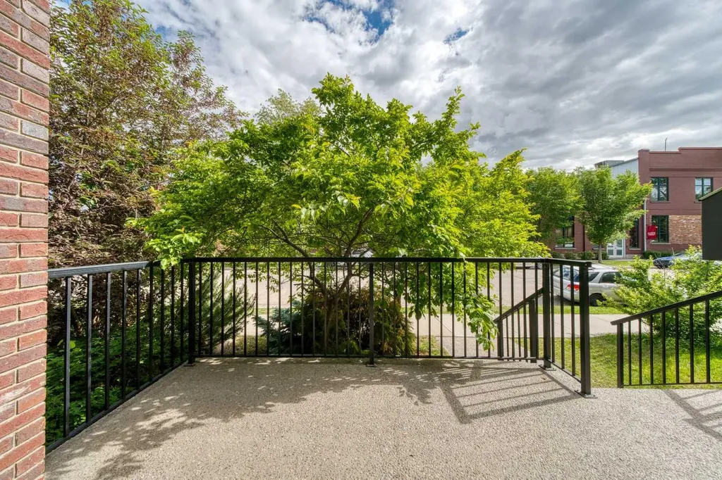 740 24 Avenue SE Calgary AB T2G1P3