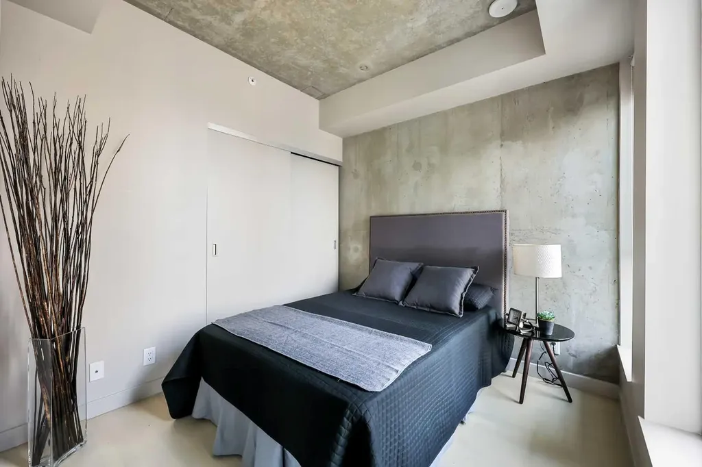 1010 6 Street SW Calgary AB T2R 1B4