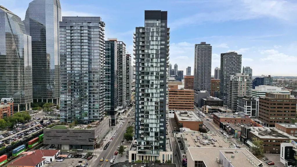 1010 6 Street SW Calgary AB T2R 1B4