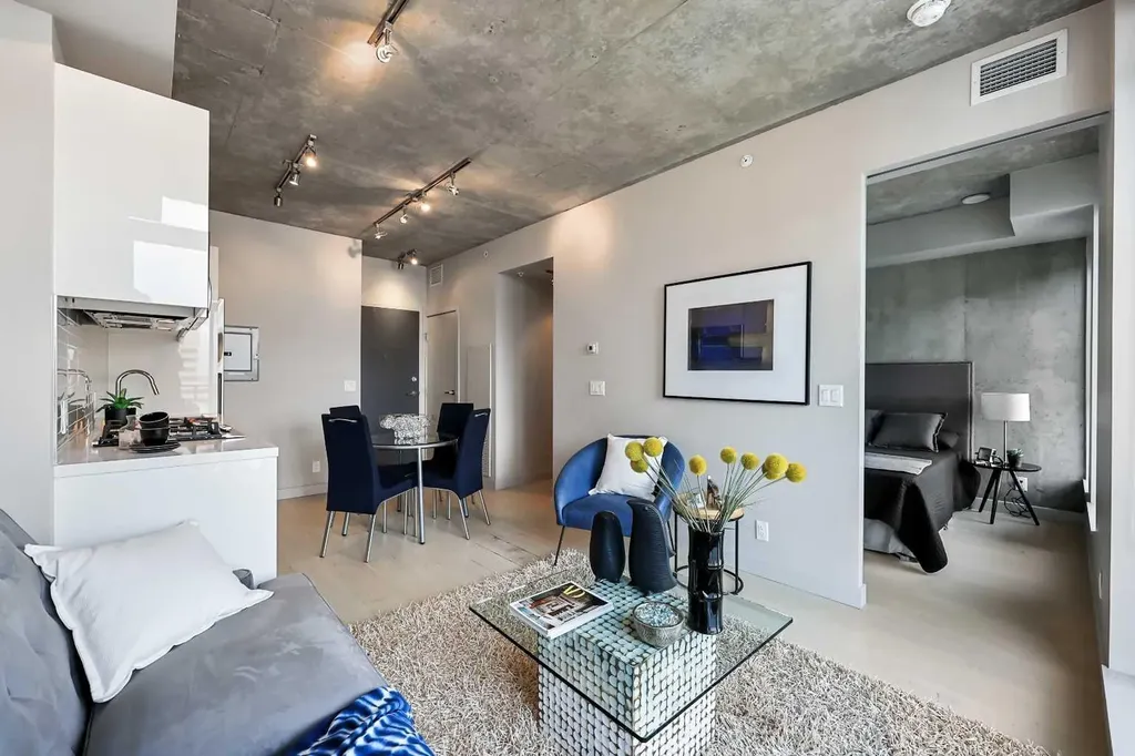 1010 6 Street SW Calgary AB T2R 1B4