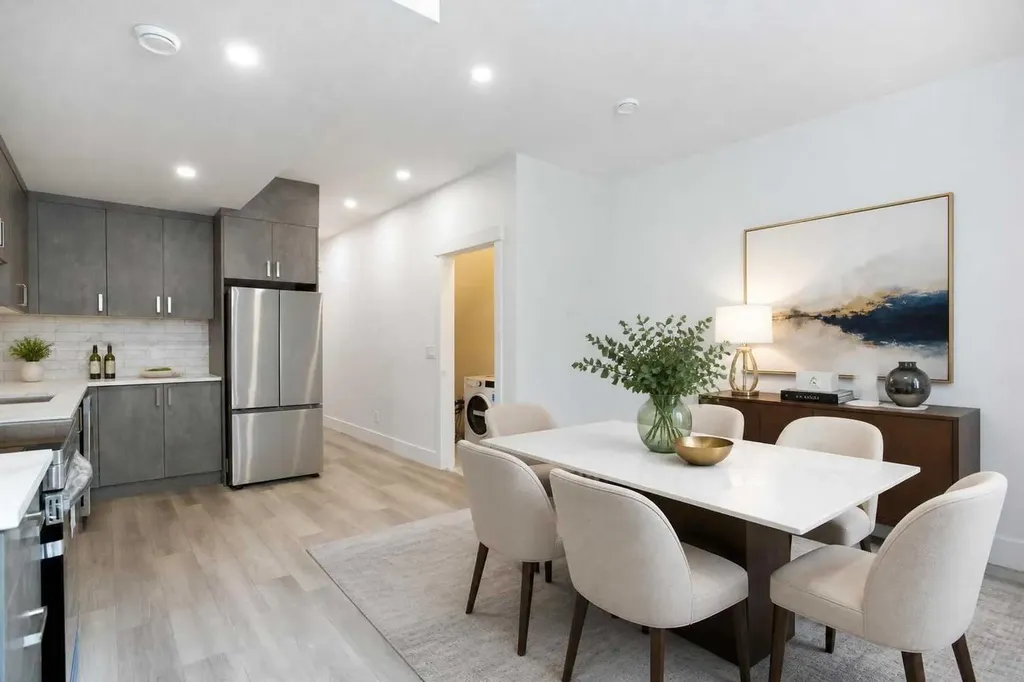 1106 6 Street NE Calgary AB T2E 3Y8