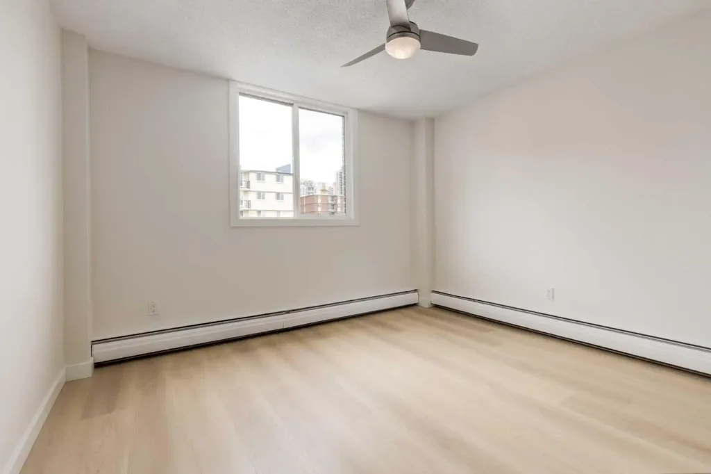 1236 15 Avenue SW Calgary AB T3C0X5