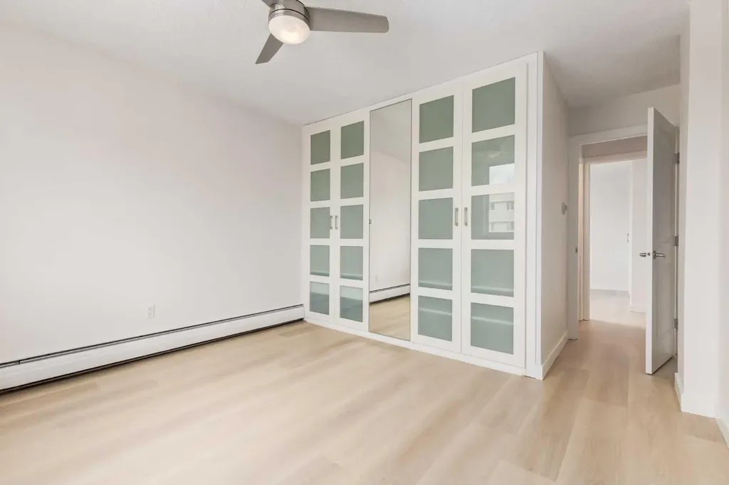 1236 15 Avenue SW Calgary AB T3C0X5
