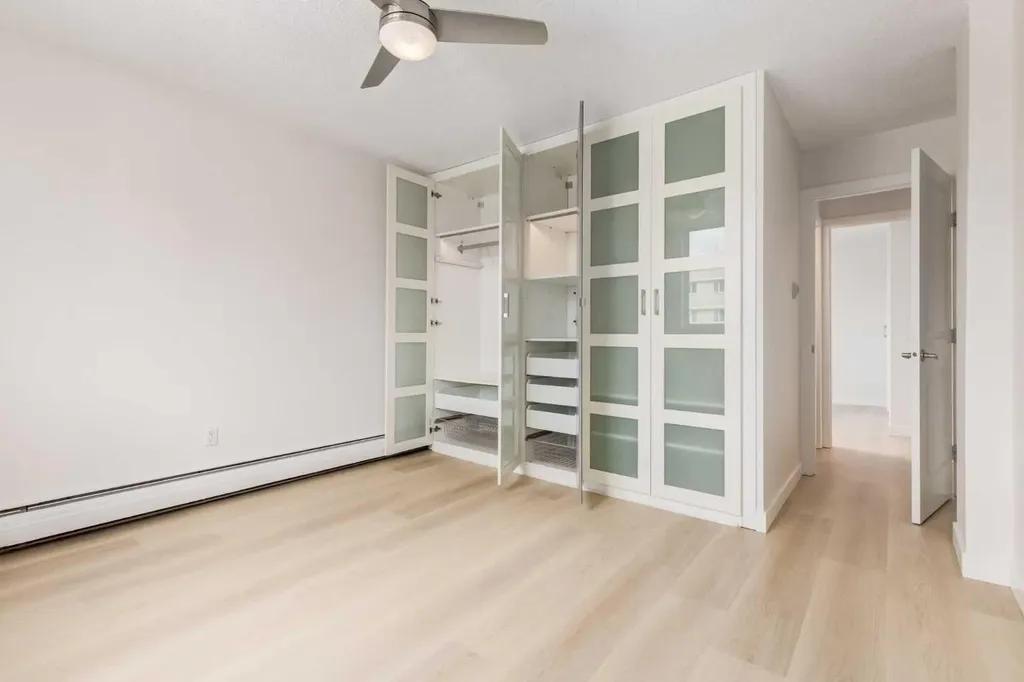 1236 15 Avenue SW Calgary AB T3C0X5