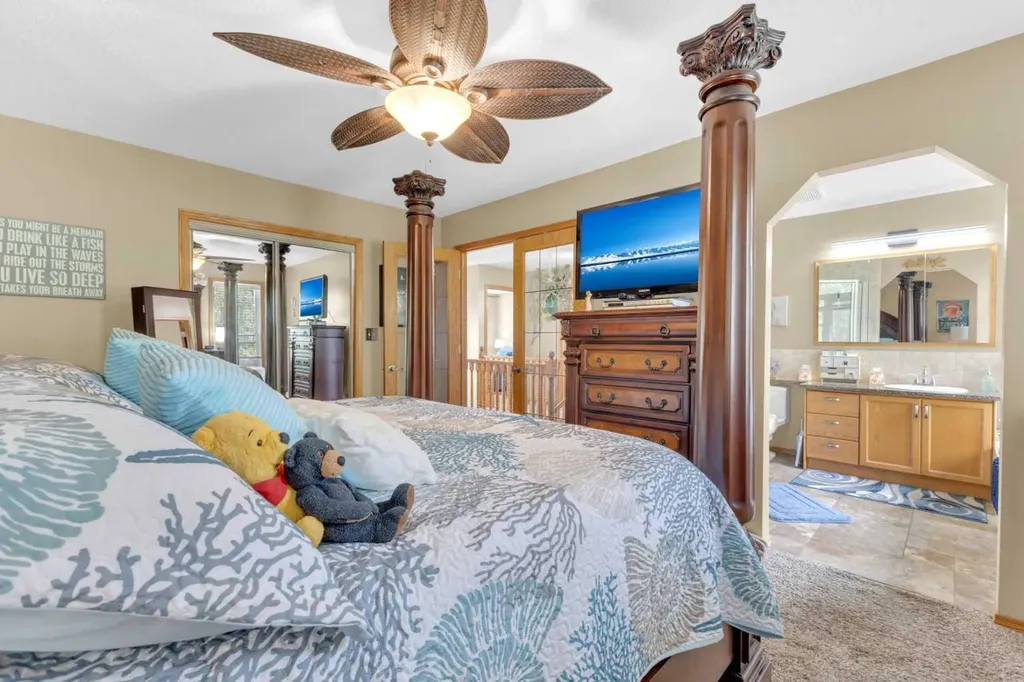 49 Willow Springs Crescent Sylvan Lake AB T4S 1G3