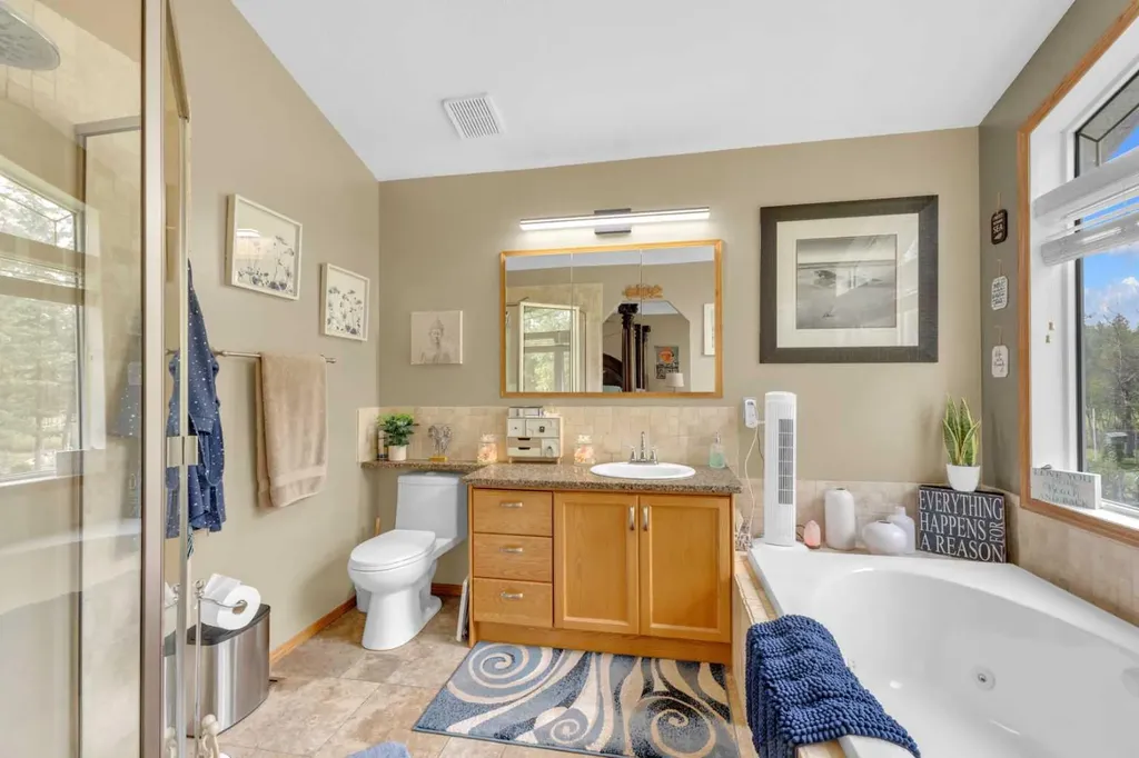 49 Willow Springs Crescent Sylvan Lake AB T4S 1G3