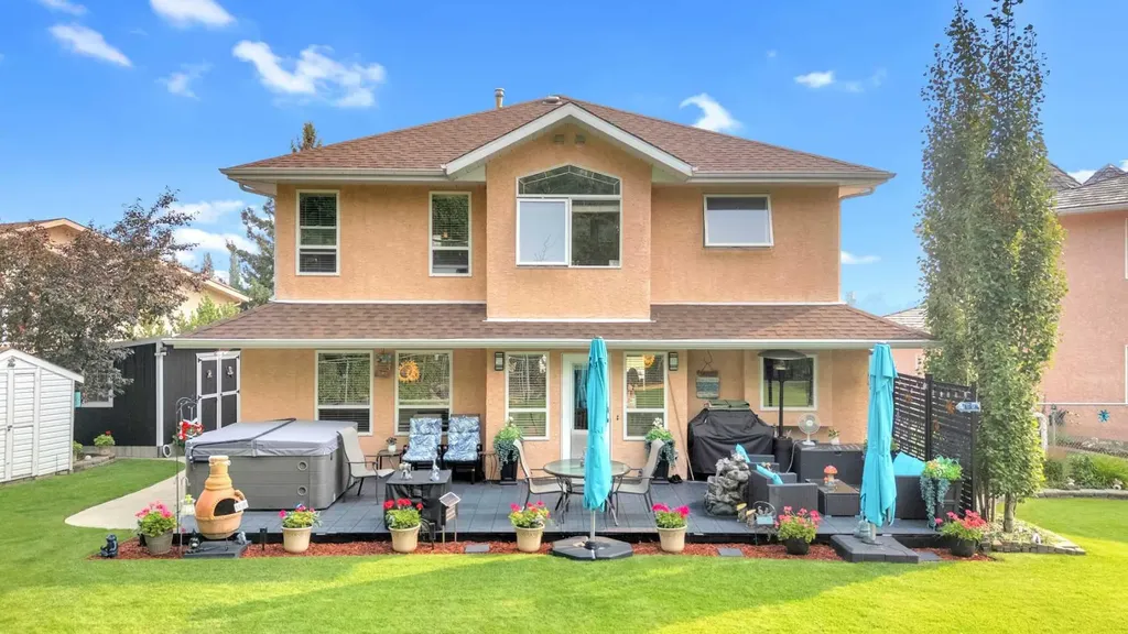 49 Willow Springs Crescent Sylvan Lake AB T4S 1G3