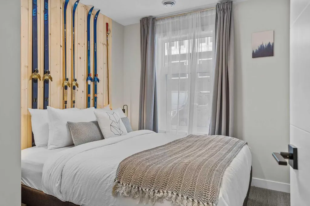 750 Harvie Heights Road Harvie Heights AB T1W 2W2