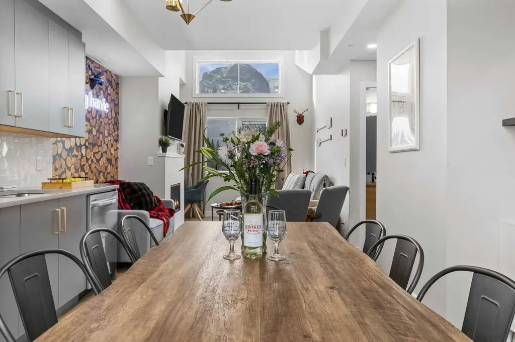 750 Harvie Heights Road Harvie Heights AB T1W 2W2