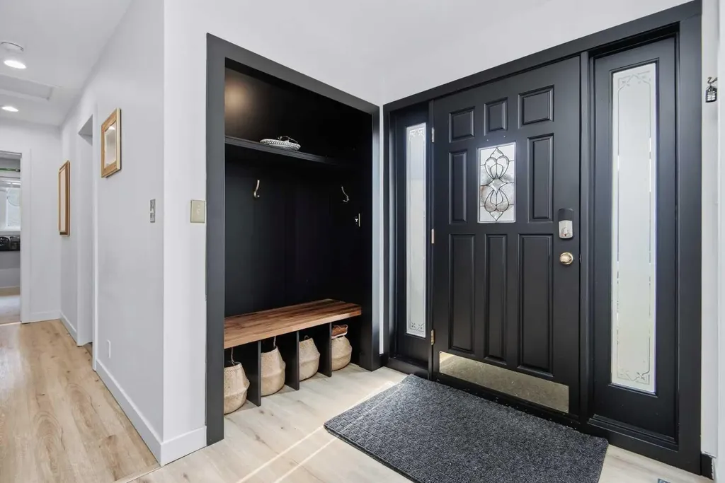 50 Rogers Crescent Red Deer AB T4P 3K5