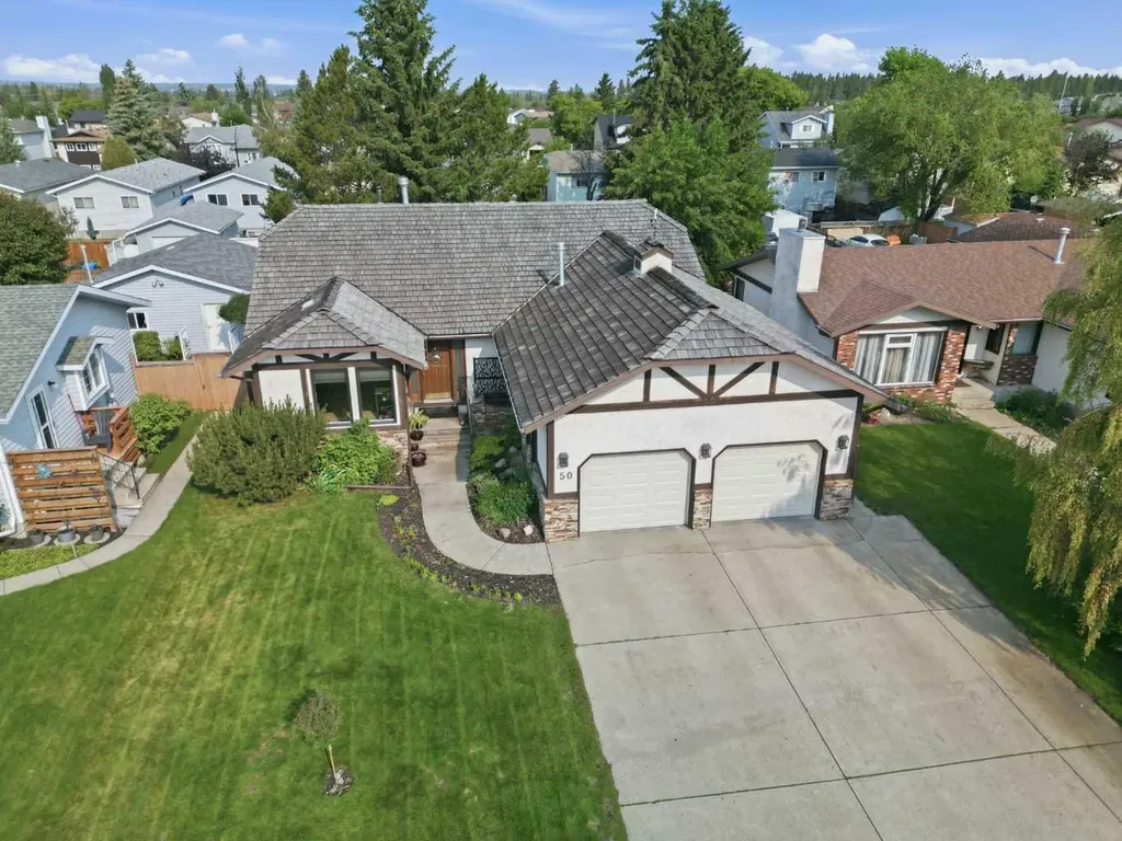 50 Rogers Crescent Red Deer AB T4P 3K5