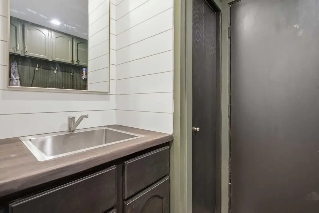 50 Rogers Crescent Red Deer AB T4P 3K5