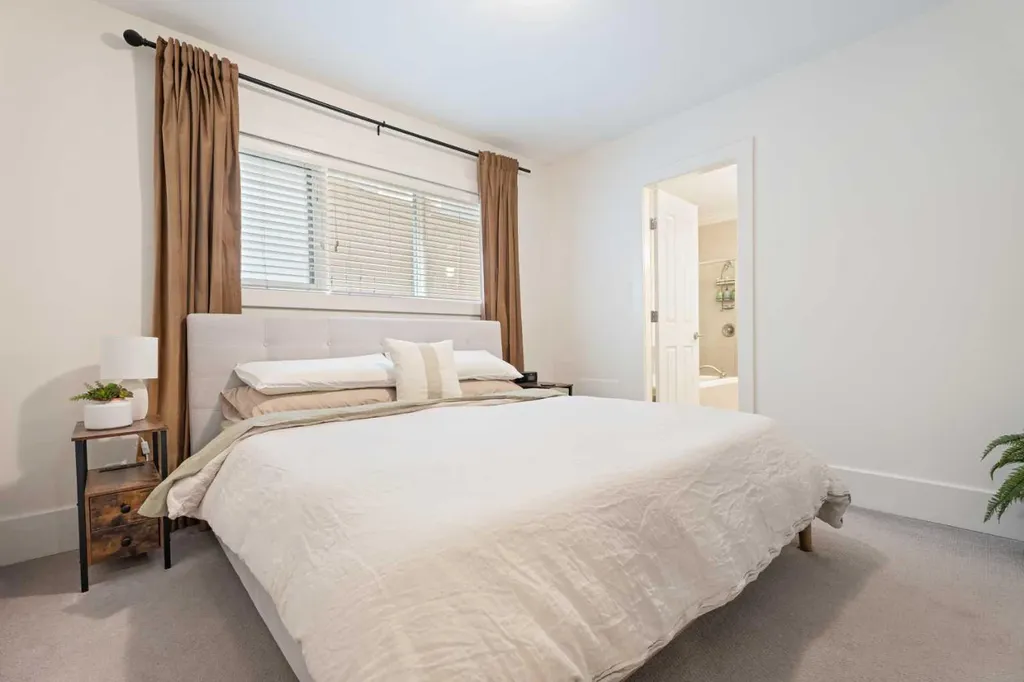 1235 Cameron Avenue SW Calgary AB T2T 0L1