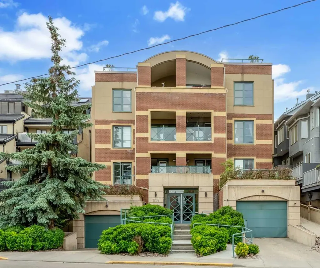 1235 Cameron Avenue SW Calgary AB T2T 0L1