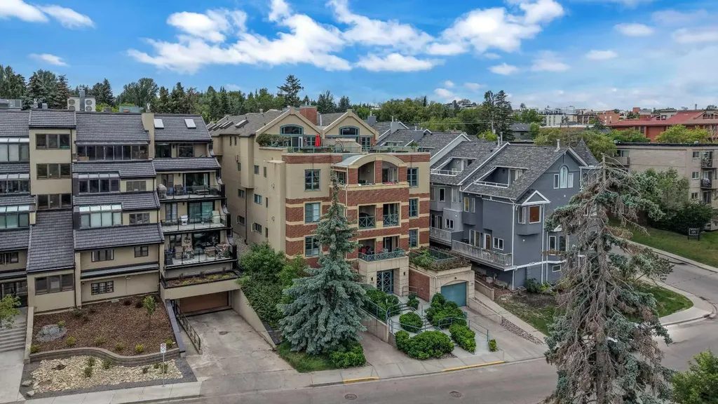 1235 Cameron Avenue SW Calgary AB T2T 0L1