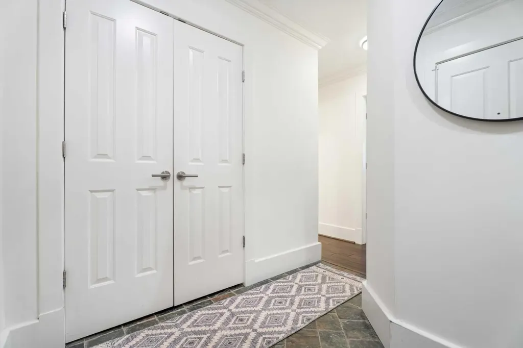 1235 Cameron Avenue SW Calgary AB T2T 0L1