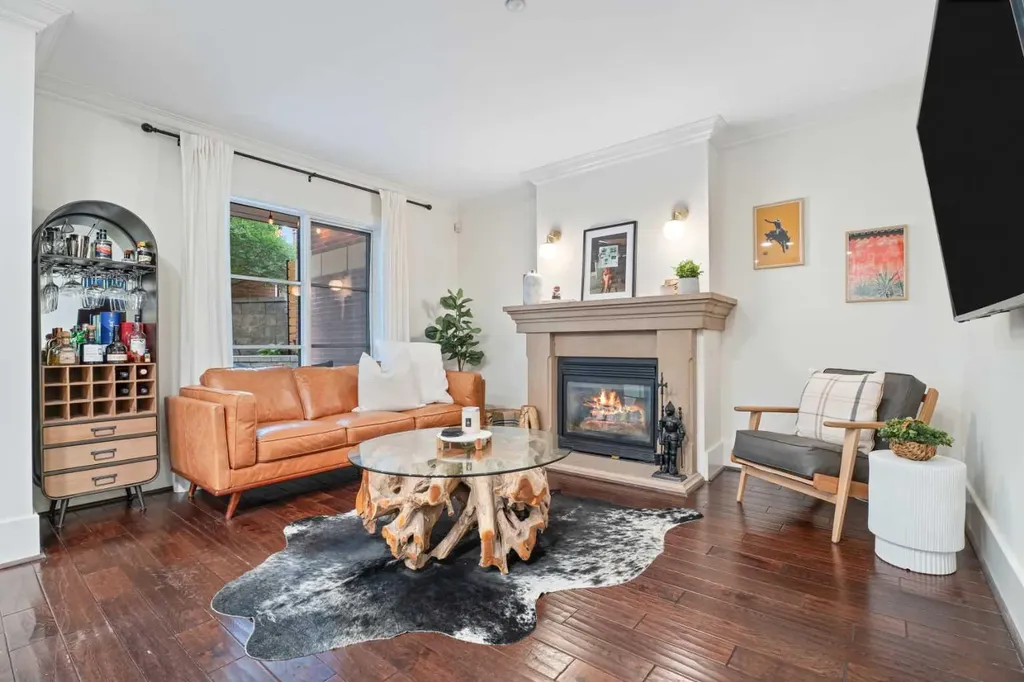 1235 Cameron Avenue SW Calgary AB T2T 0L1