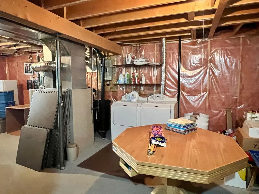 6011 54 Street Rocky Mountain House AB T4T 1L9