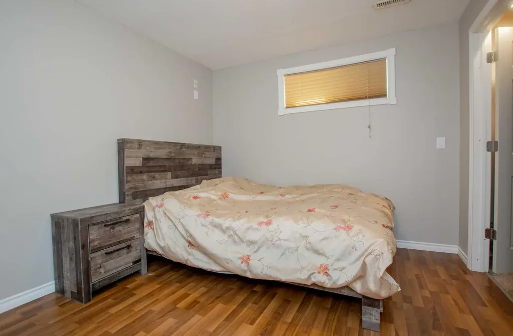 83 Pinnacle Lake Drive Grande Prairie AB T8W 0A9