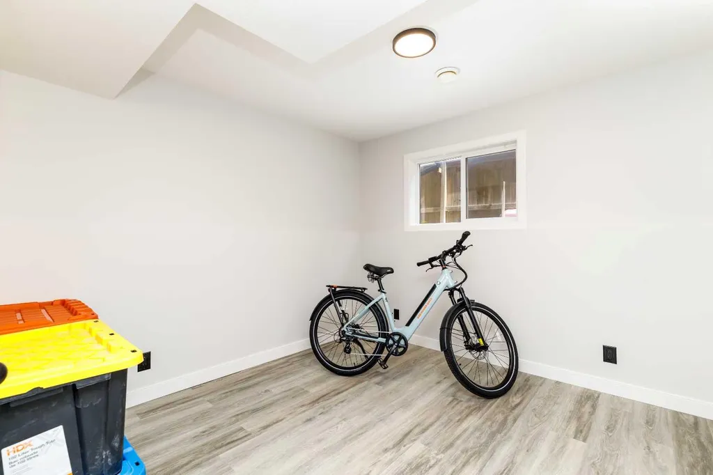 249 Kingston Drive Red Deer AB T4P0H2