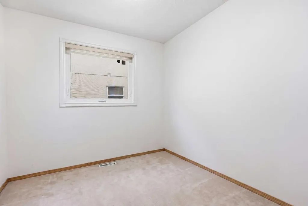 83 Coral Springs Grove NE Calgary AB T3J 3T7