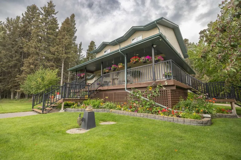 111-5241 Township Road 325a Sundre AB T0M1X0
