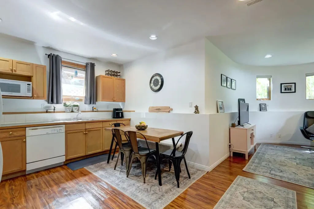331 Muskrat Street Banff AB T1l 1E9