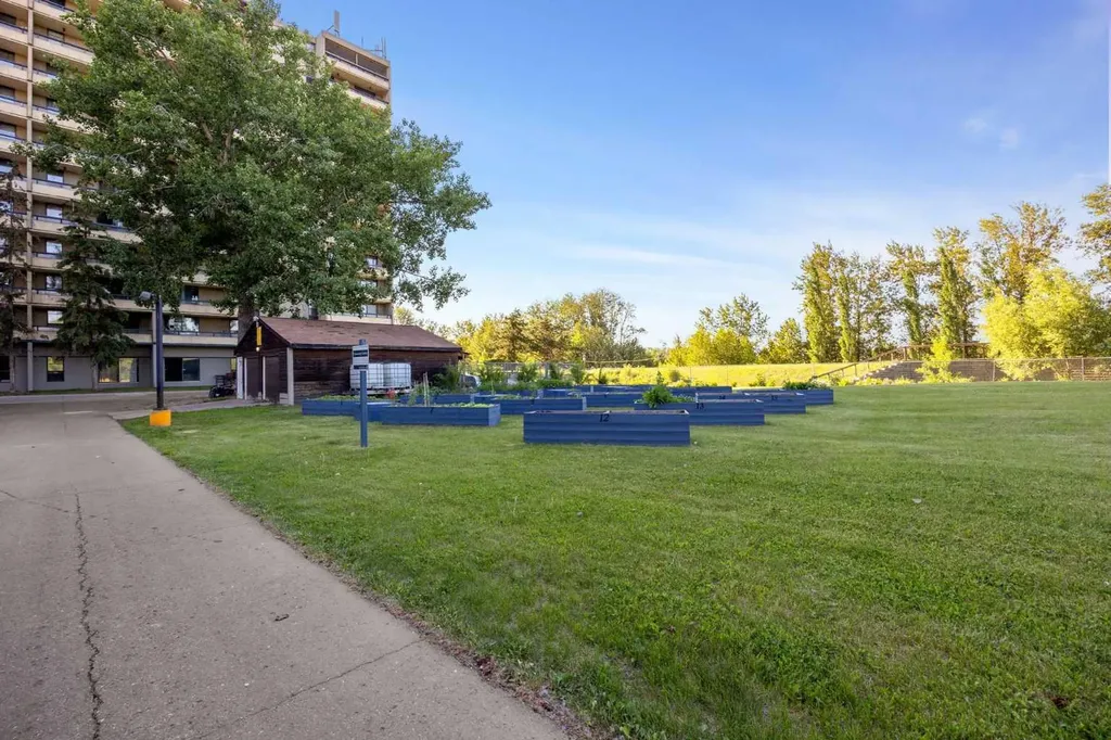 21 Macdonald Drive Fort Mcmurray AB T9H 4H4