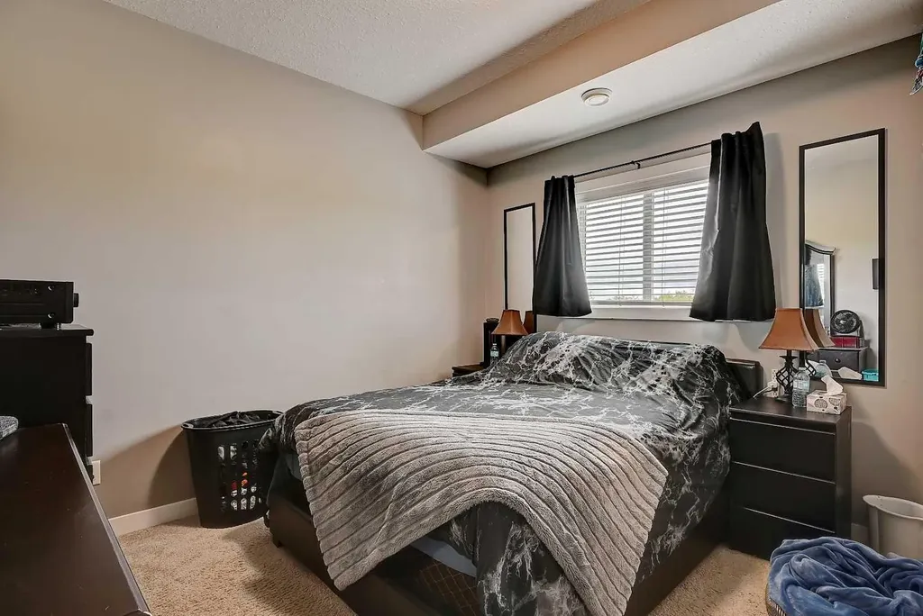 9501 88 Street Grande Prairie AB T8X 0H2