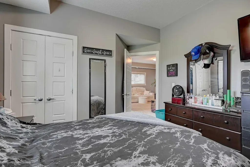 9501 88 Street Grande Prairie AB T8X 0H2