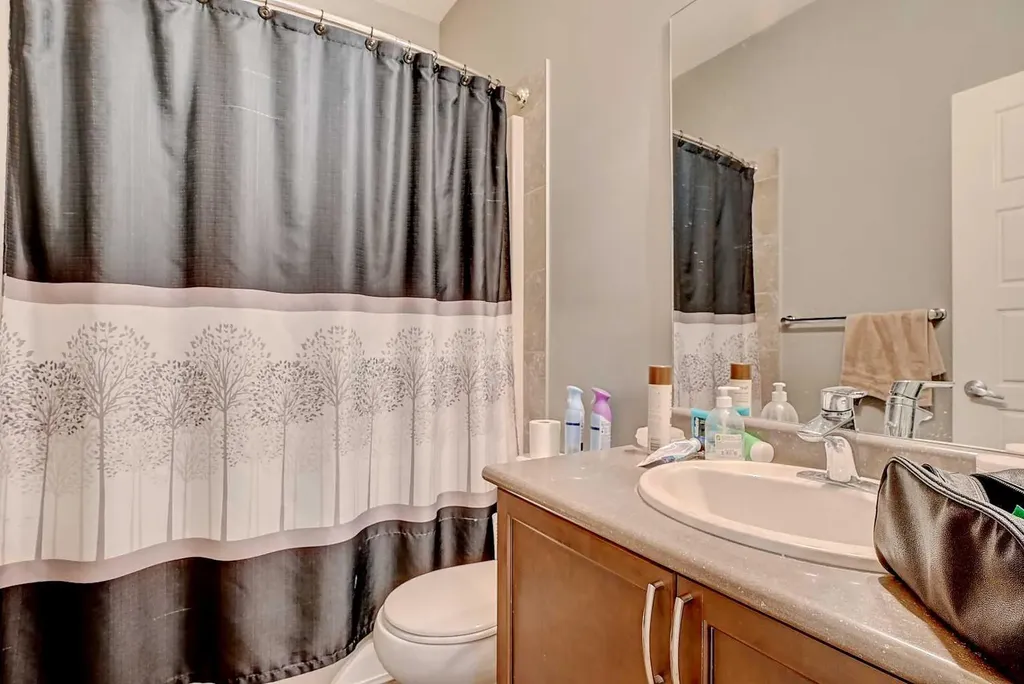 9501 88 Street Grande Prairie AB T8X 0H2